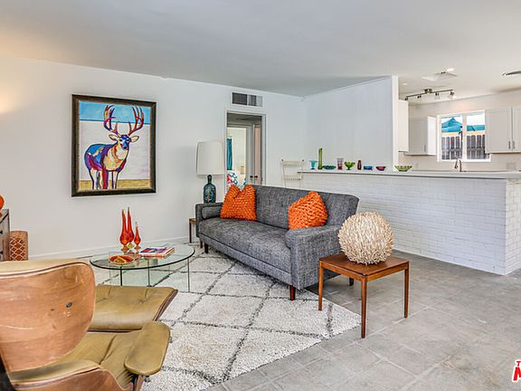 2nd image of 459 E Avenida Olancha #4