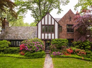 6 Rutland Rd, Great Neck, NY 11020