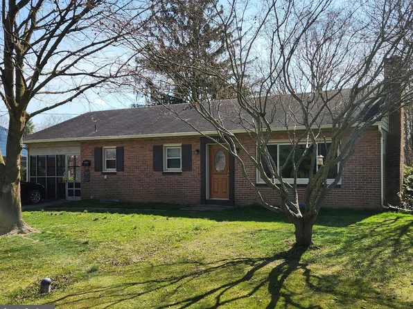 440 Redwood Dr, Lancaster, PA 17603
