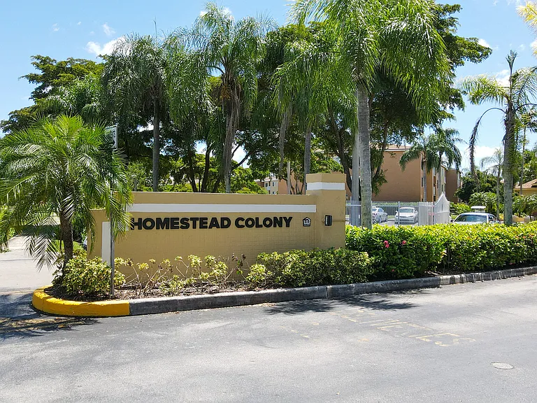 Homestead Colony Apartments — Photo 5