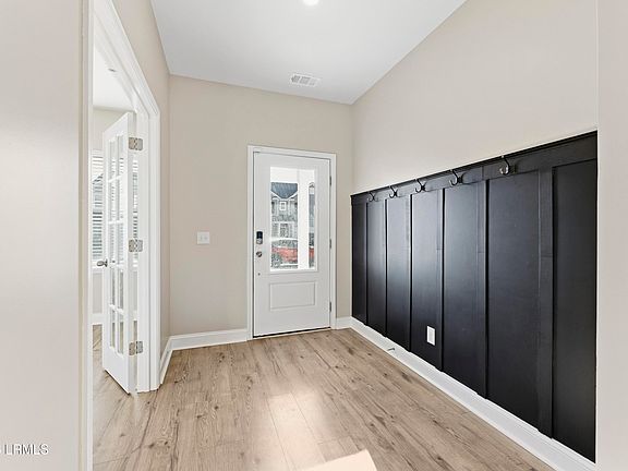 3rd image of 1163 Danner Drive