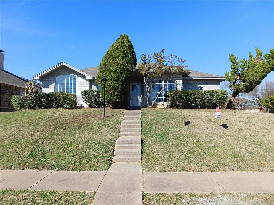 1st image of 1400 Dudley Dr