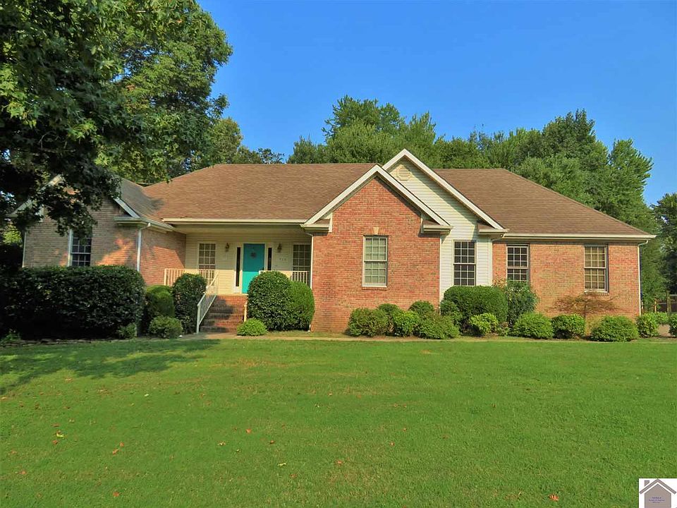 1st image of 310 Stonecreek Pl