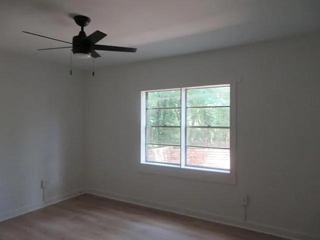 5450 Brookview Dr — Photo 34