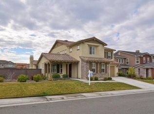 813 Wild Berry Ln, Rocklin, CA 95765