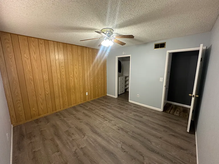 10334 Great Rock Rd — Photo 17