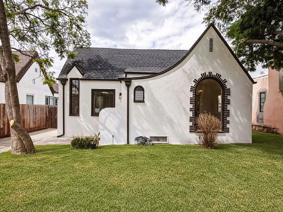525 N Crescent Heights Blvd