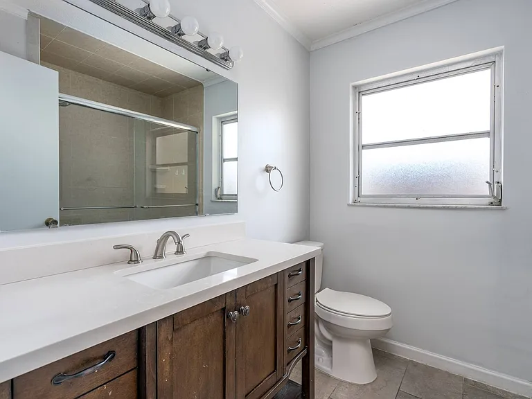 5808 Briarwood Ave — Photo 20