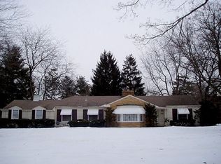1000 N 6th Ave, St Charles, IL 60174