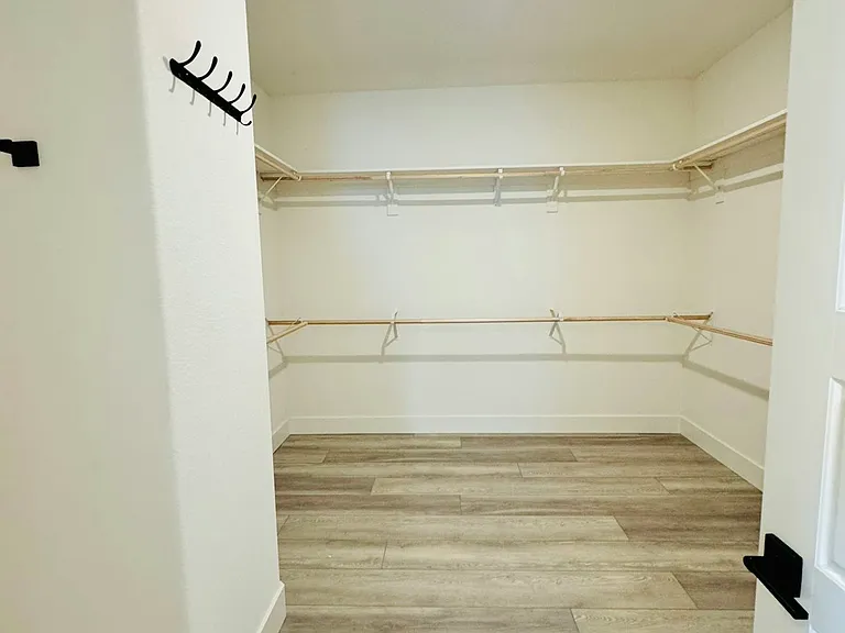 5445 Guenoc Valley Ln — Photo 16