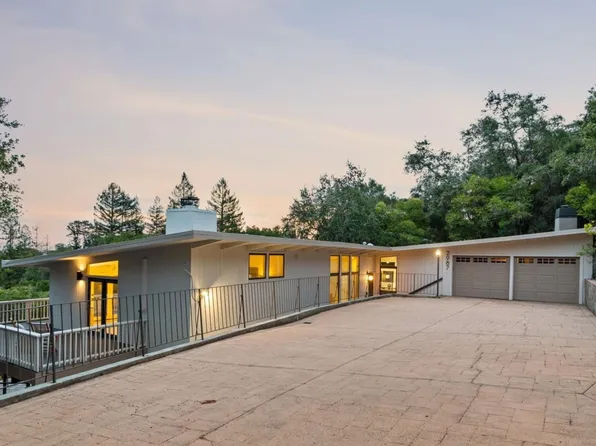 2987 Alexis Dr, Palo Alto, CA 94304