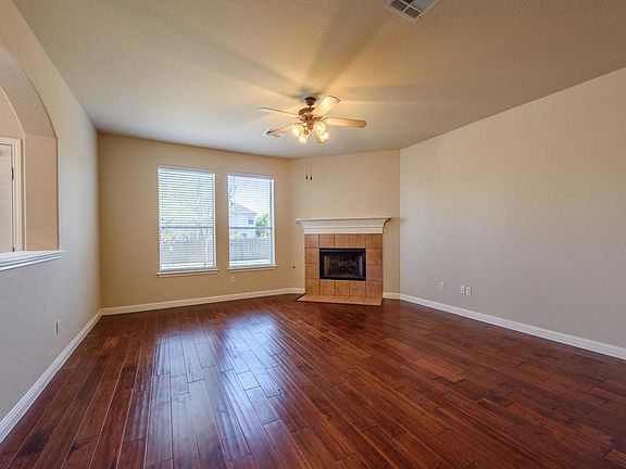 5th image of 3725 Turetella Dr