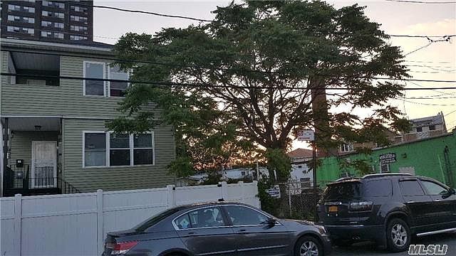 1st image of 405 Beach 30th St