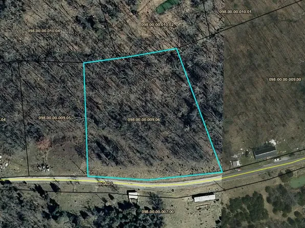 495 Cross Road Pike, Corinth, KY 41010