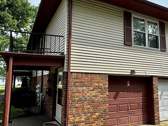 5th image of 10051 Penrith Dr