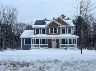 988 Pleasant St, Leominster, MA 01453