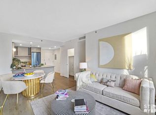 194 21st St #3G, Brooklyn, NY 11232