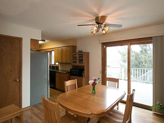 5th image of 158 Glenn Dr