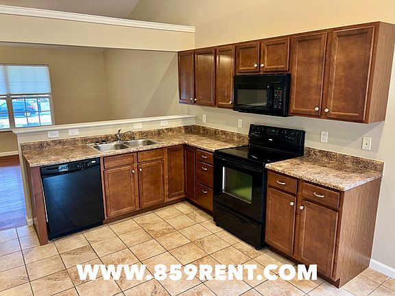 2nd image of 6936 Sandbur Ct