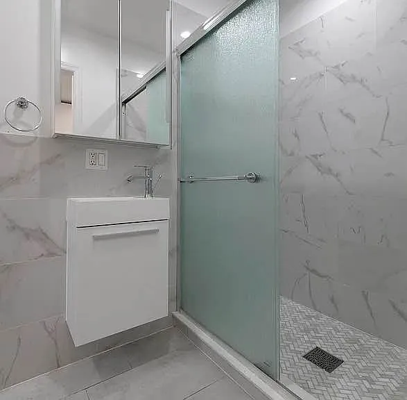 302 Mott St #1S — Photo 8
