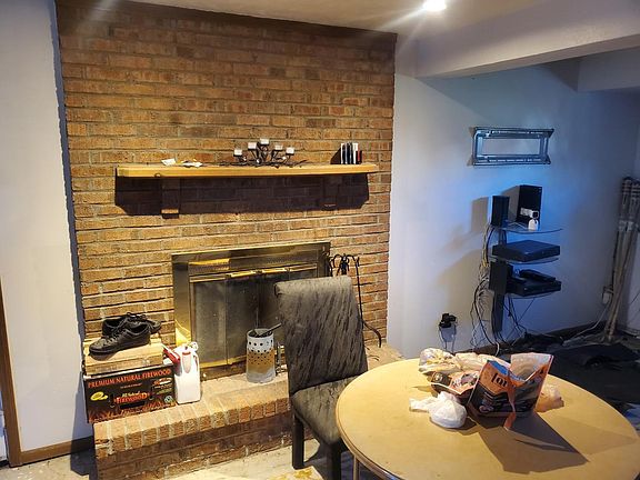 3rd image of 11563 Newgate Ln