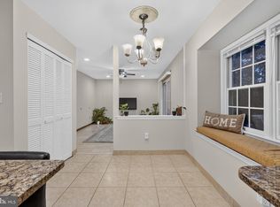2 Dennison Pl, Plainsboro, NJ 08536