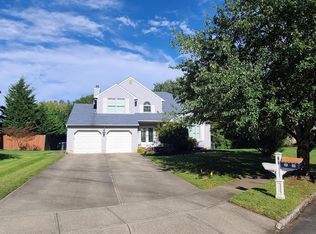 91 Elmont Rd, Hamilton, NJ 08610