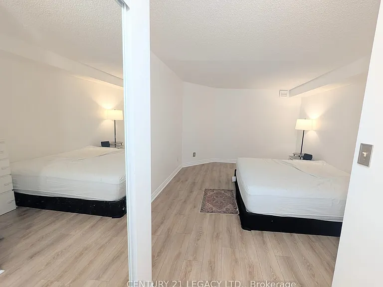 2269 Lake Shore Blvd W #1207 — Photo 14