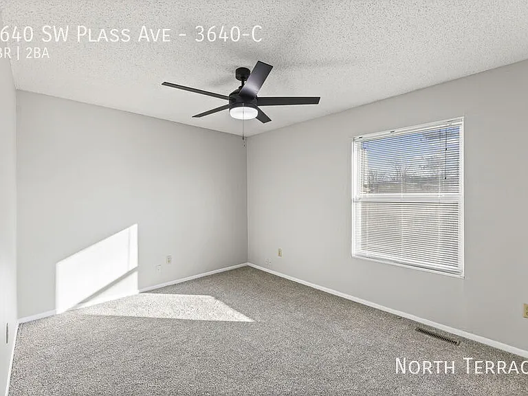 Capstone Townhomes — Photo 85