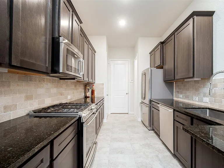 1634 Ryon Falls Dr — Photo 11