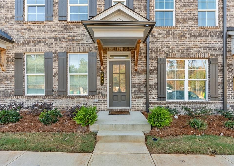 1st image of 465 Collins Industrial Way