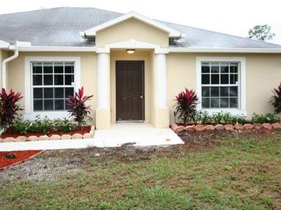 3220 43rd Ave NE, Naples, FL, 34120
