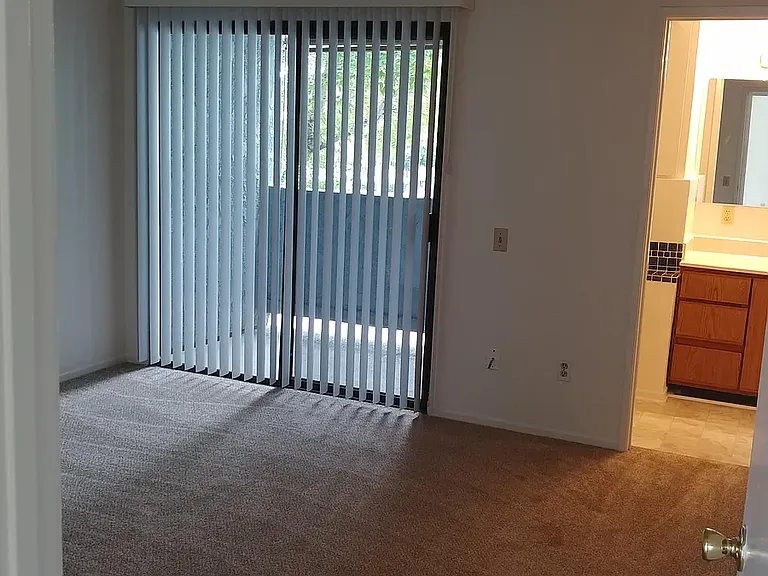 1184 N Escondido Blvd #A — Photo 11
