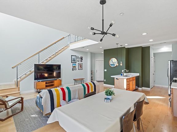 4th image of 11308 S Spring Bluff Ln W