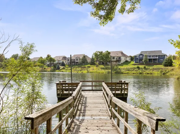 1426 Riverpointe Rd, Watertown, MN 55388