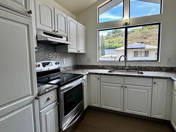 3rd image of 99-831 Meaala St