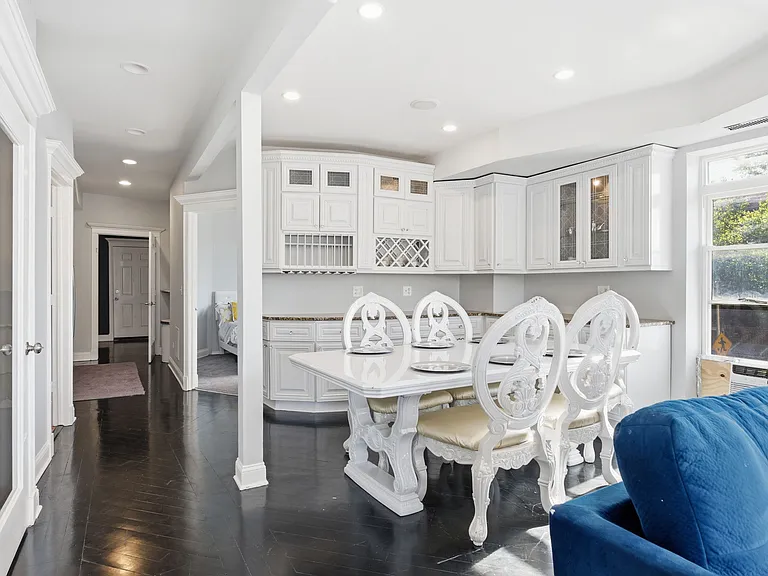 4159 W Fullerton Ave #2 — Photo 5