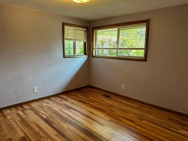 435 SE Atwood Ave — Photo 6