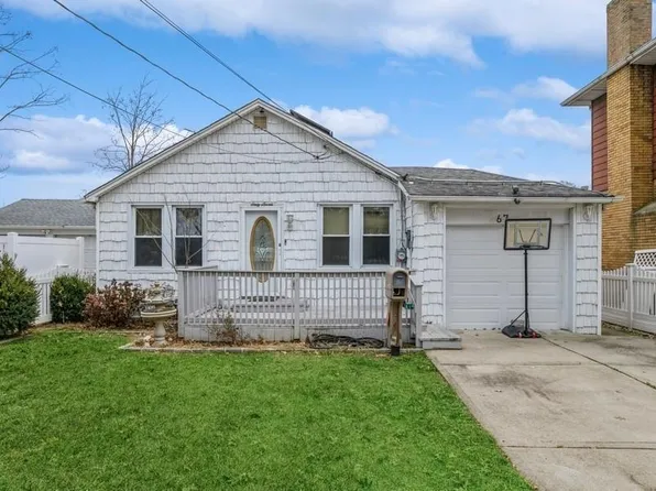 67 S Covert, Elmont, NY 11003