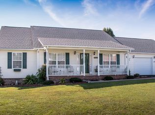 124 Brandon Ln, Bristol, VA 24201