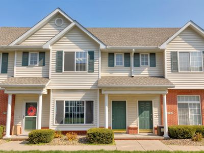 2160 Ridgeview Cir, Clive, IA, 50325