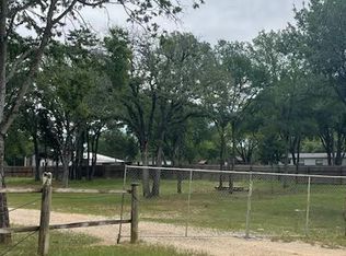 151 Morgan Rd, Mansfield, TX 76063