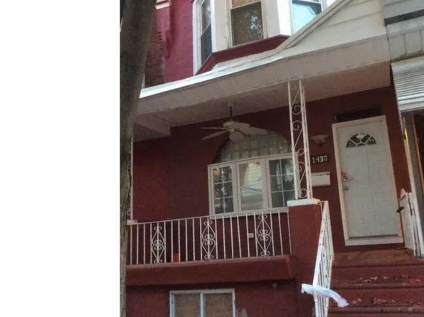 1430 N Hirst St, Philadelphia, PA 19151