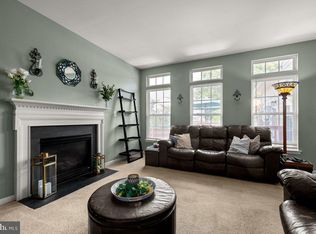 14 Potterfield Dr, Lovettsville, VA 20180
