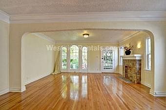 1st image of 808 N Sycamore Ave
