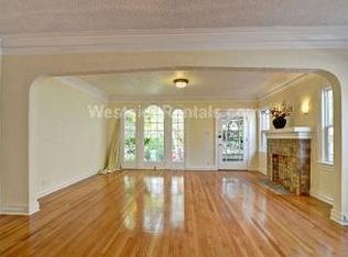 808 N Sycamore Ave, Los Angeles, CA 90038