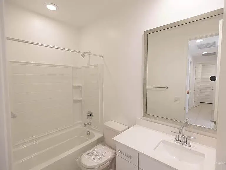 9331 W Glenrosa Ave — Photo 12