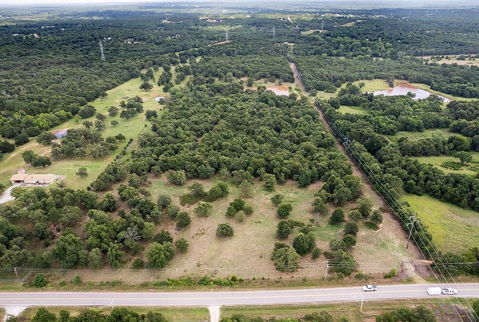 1st image of S Peebly Rd