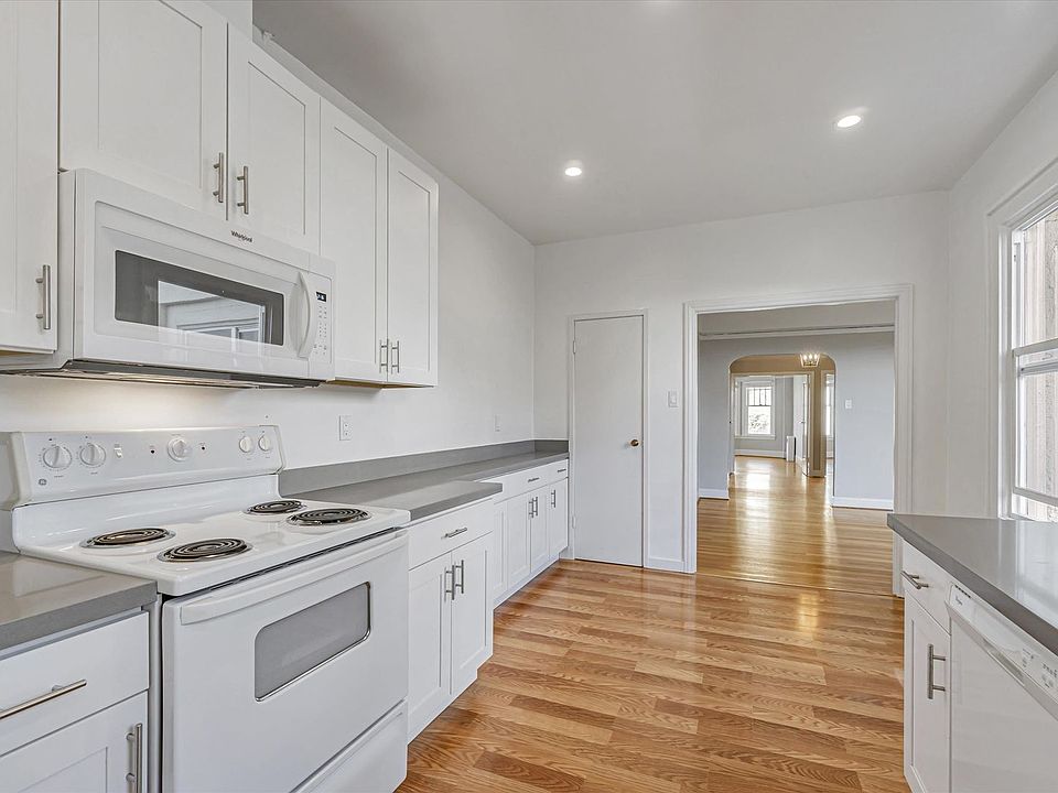 1st image of 2969 Jackson St APT 202