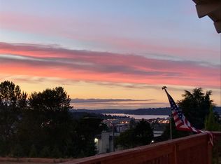 720 Cedar Ave S, Renton, WA 98057